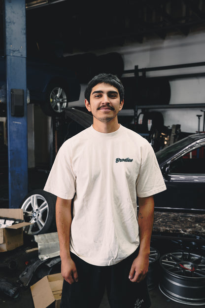 Crème Family Over Money Tee